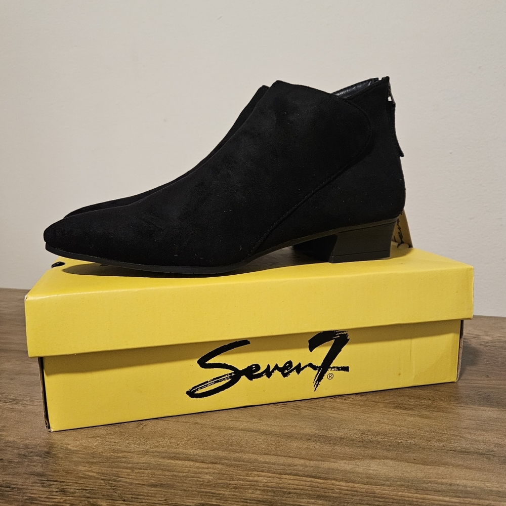 Seven7 Women's Black Ankle Boots